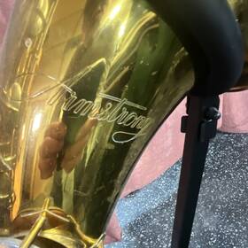 Armstrong 241816 Baritone Saxophone Bb Brass Gold Lacquered With Mouthpiece And Case