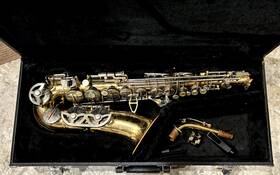 Artist 18591 Vintage Alto Saxophone With Case