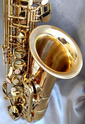 Buescher Ad30113014 Conn-selmer Inch Prelude As711 Alto Sax With Case And Vintage Mpc. - A Beauty