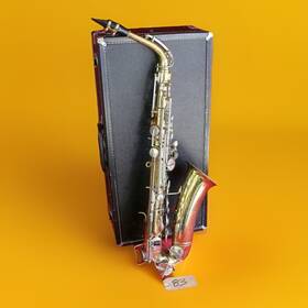 Bundy 562571 Alto Saxophone With Mouthpiece.