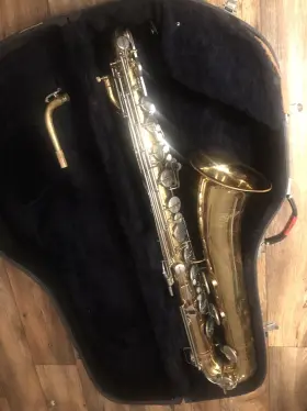 893346 Bundy Used Baritone Saxophone Recently Serviced