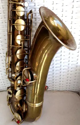 178023 C.g.conn Ltd. Custom Vint. Ft26 New Wonder Ll Inch Chu-berry Tenor Sax With Case And Olympian Mpc