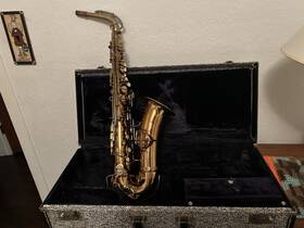 Conn 133945 New Wonder Alto Saxophone - Gold Lacquer