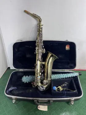 M-60398 Conn Stars Alto Saxophone With Hard Case No Mouthpiece