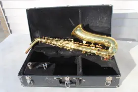 N-83552 Conn Vtg Alto Saxophone Shooting Star N 8.552 Mexico With Case Parts/repair No Res
