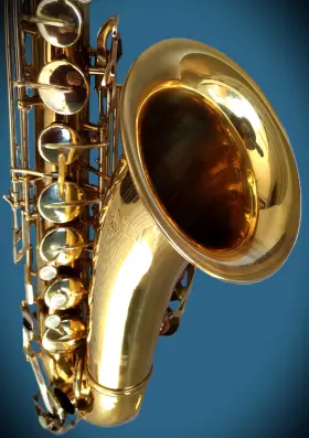 N216736 Conn 1985 16m Amber/gold Tenor Sax With Case And Selmer Mpc. - Great Condition