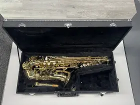 303gl E.m. Winston E. M. Pro I Alto Saxophone With Case