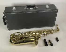 Wsi-52 E.m. Winston E. M. Boston Alto Saxophone Sax With Case