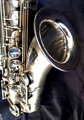 Eastern Music 800440 Matte/gloss Silver Tenor Sax With Yamaha 5c Mpc. And Sky Case - Beauty
