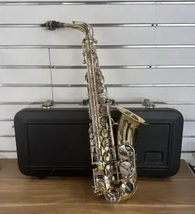 Eas240 Eastman Standard Alto Saxophone With Case