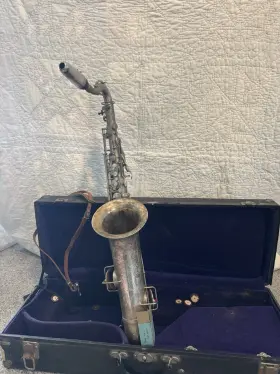 116255 H.n. White Vintage Saxophone Silver-plated Engraved With Case 1920-1930 S 116255 H.n. White Vintage Saxophone Silver-plated Engraved With Case 1920-1930 S
