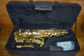 290al20066 Jean Baptiste 290al Yellow Brass Alto Saxophone With Case