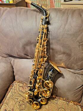Jupiter Jas-767 Alto Saxophone Black With Gold Keys