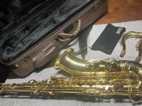 Jts-2089 Jupiter Tenor Saxophone Bb Gold Lacquered Brass With Case Jts-2089 Jupiter Tenor Saxophone Bb Gold Lacquered Brass With Case