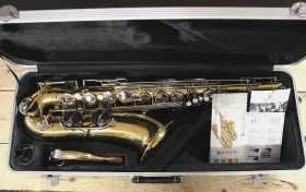 Jts710gna Jupiter Student Bb Tenor Saxophone With Hard Case - Exc