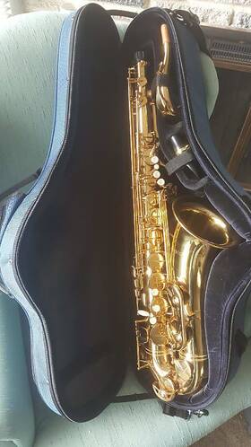 Kohlert A0482 Bb Tenor Saxophone Serial
