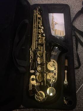 Opus Usa 6001bg Black And Gold Alto Saxophone With Unopened Reads No Scratches