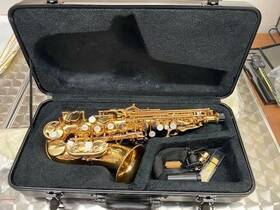 Prestini So-1000 Curved Soprano Saxophone Gold Lacquer