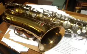 458683 Selmer Vintage 1967 Bundy Alto Sax For Parts/repair - No Case Nice Project