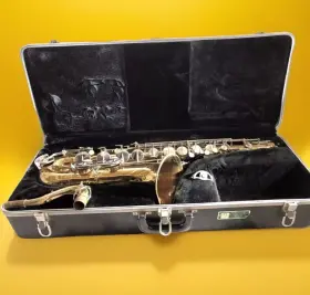 933527 Selmer Bundy Ii Tenor Saxophone