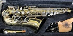 Selmer At09310008 Aristocrat As600 Alto Sax Hard Case Pristine Condition