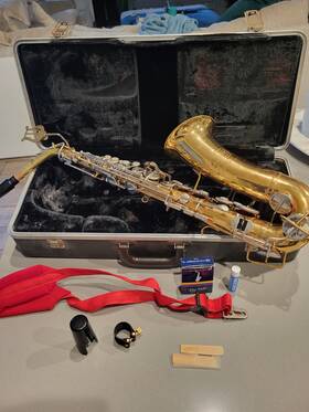Selmer Bundy 549787 Vint. 1973 Tenor Sax Without Rig. Serial Original Hard Case