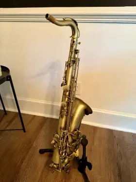 84sigf Selmer Paris 84 Signature Series Professional Tenor Saxophone - Antique Lacquer