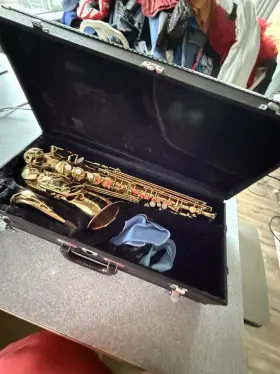 Sa9098781 Selmer Lavoix Ii Alto Saxophone With Case And Accessories