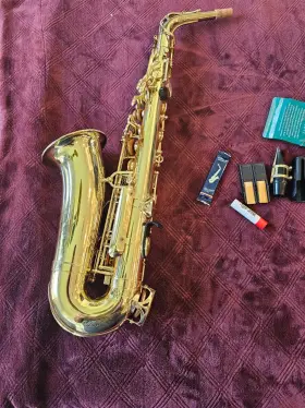 010698a Yamaha Yas-52 Alto Saxophone Excellent Condition With Case And Accessories