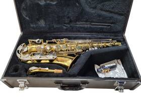 Yamaha 332782 Eb Alto Saxophone Yas 23 Sax With Mouthpiece And Original Hard Case