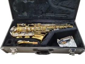 332782 Yamaha Eb Alto Saxophone Yas 23 Sax With Mouthpiece And Original Hard Case