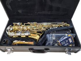 Yamaha 364503 Eb Alto Saxophone Yas 23 Sax With Mouthpiece And Original Hard Case