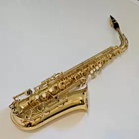 Yas-275 Yamaha Eb Alto Saxophone With Hard Case Ligature Strap Mouthpiece
