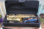 Mendini By Cecilio Mas-l Gold Lacquer Flat Alto Saxophone Used. Price: $175.00.