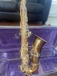 Vtg 1915 C.g. Conn New Wonder Series Alto Saxophone Case Chu Berry For Repair Used. Price: $349.99.