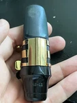 Yamaha Yas L1 Classical Alto Sax Mouthpiece Original Ligature Hard Rubber Used. Price: $150.00.