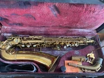 Pan American Elkhart Usa Saxophone Lacquered Brass Needs Work Used. Price: $199.99.
