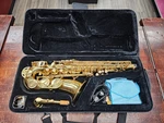 Eastar Eas-ii Alto Saxophone Gold Finish Band Instrument With Case Free Shipping Used. Price: $200.00.