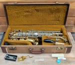 Yamaha YAS-21 Alto Saxophone Purple Label Original Case Vito 3V Mouthpiece Used. Price: $400.00.