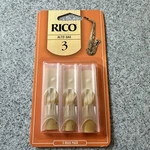 Rico Alto Saxophone Reeds 3.0 Strength (3 Pack) RJA0330, New. Price: $9.99.