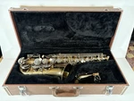 E.m. Winston Boston Alto 455LX W/ Saxophone Case Needs Work For. Price: $100.00.