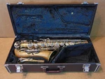Selmer Company Bundy Ii Alto Saxophone + Case Made In Usa Used. Price: $199.00.